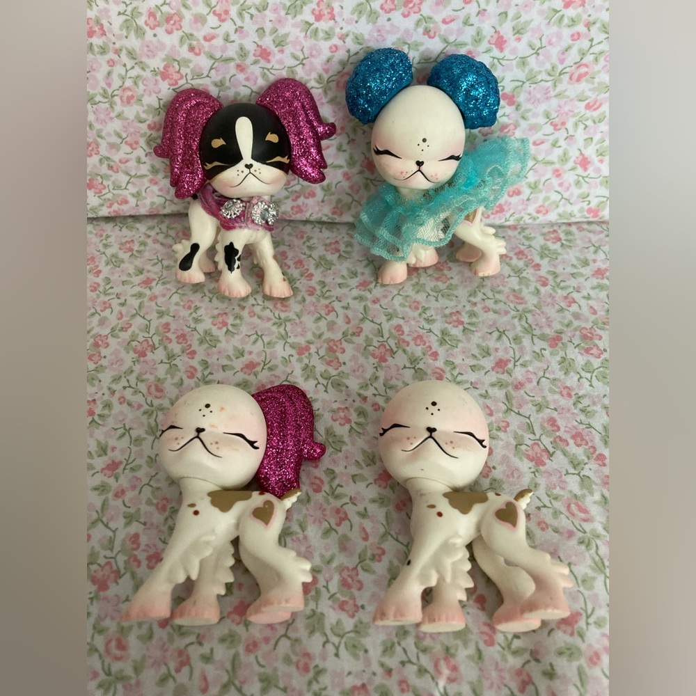 Pinkie Cooper Jet Set Pets Figurines with Accessories Lot
